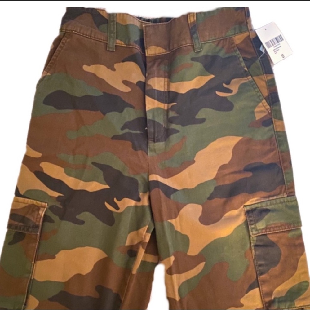 Camo Cargo Pants - Picture 2 of 4